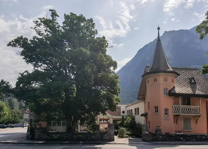 Les Berges 3* Chippis