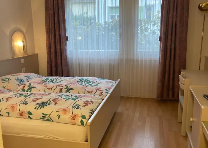 Les Berges 3* Chippis